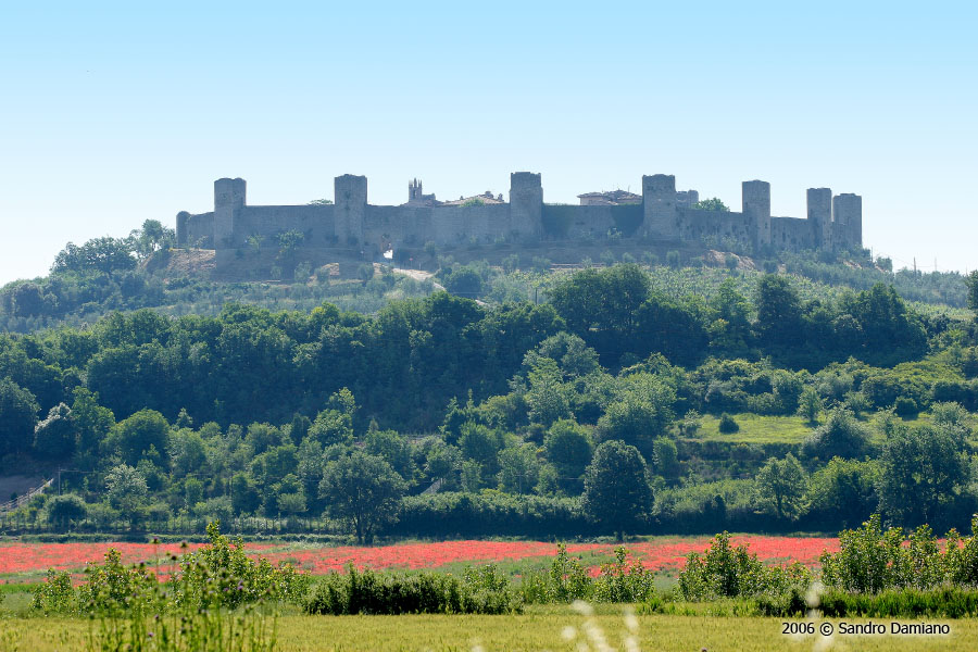 Le mura di Monteriggioni