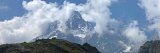 La punta del Monviso tra le nubi estive