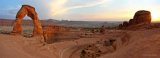 Anfiteatro di roccia del Delicate Arch al tramonto