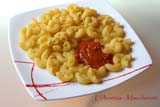 L'Avarizia - Maccheroni: trattengono avidamente tutto il sugo e non ne lasciano alle altre L'Avarizia - Maccheroni: trattengono avidamente tutto il sugo e non ne lasciano alle altre