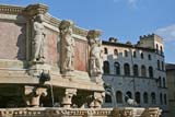 Particolare della Fontana Maggiore a Perugia