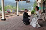 Giuliana e Marcello alla stazione
